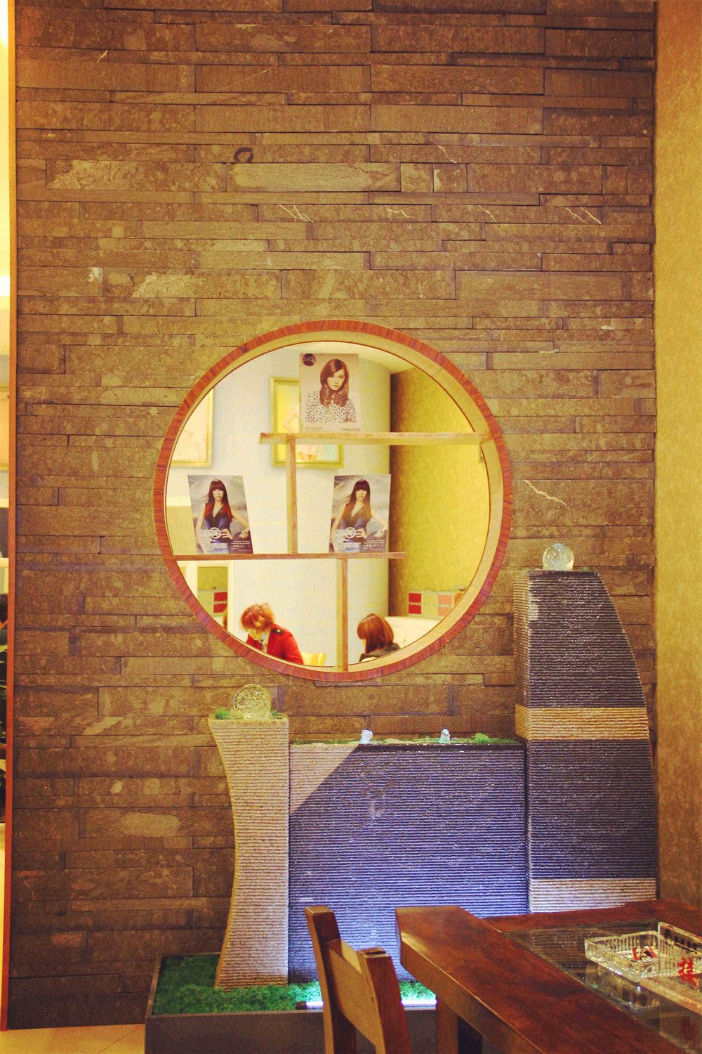 胡润造型昆明广场店